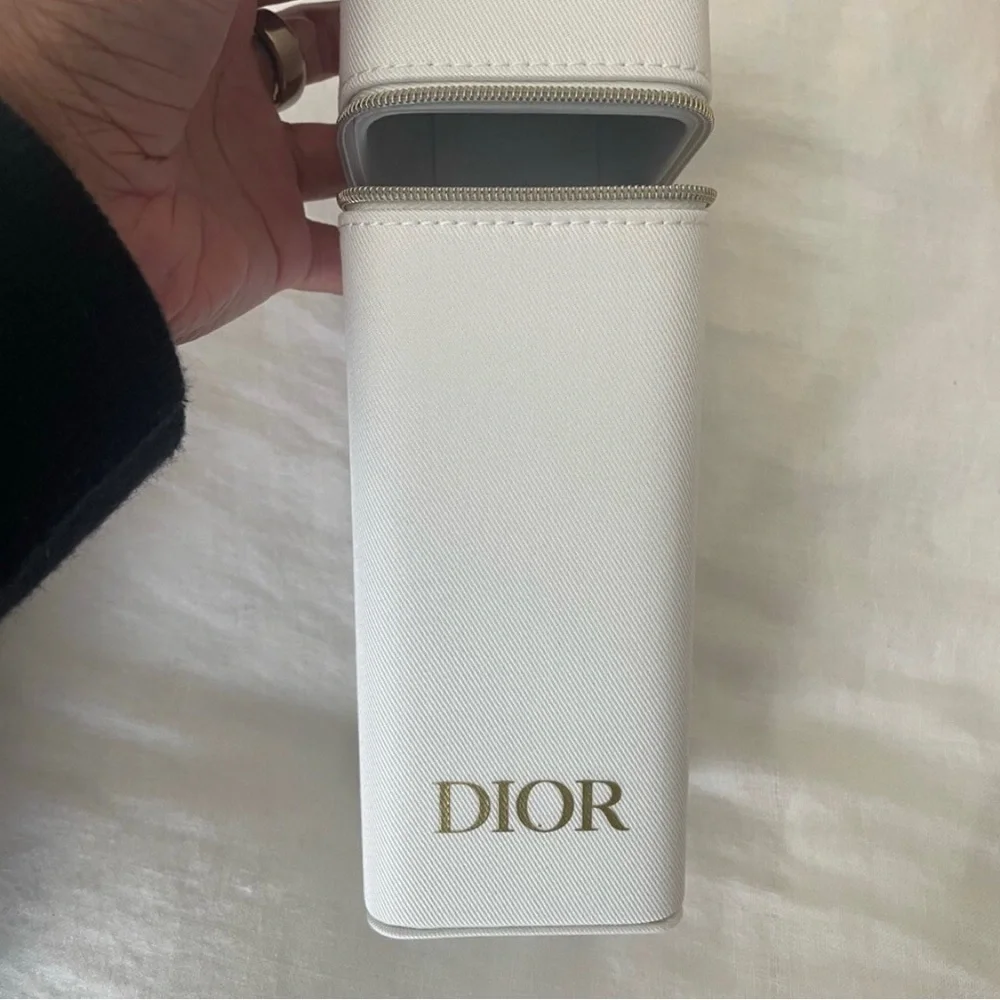 Dior White and Black Makeup Brush Set - Picture 5 of 9